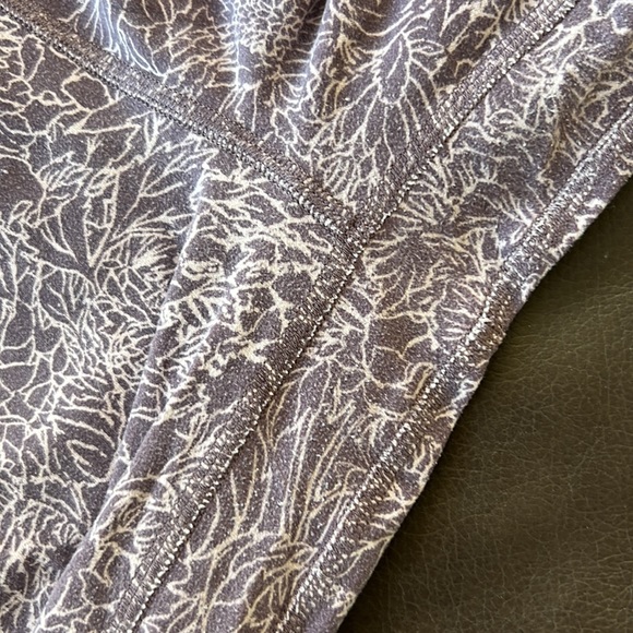 Lululemon align pant II 25” - Picture 4 of 4